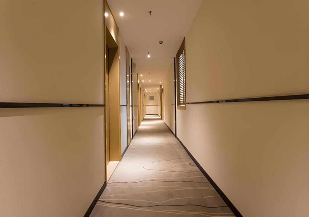 City Comfort Inn Qinzhou Port District Central Square Longmen  Exteriér fotografie